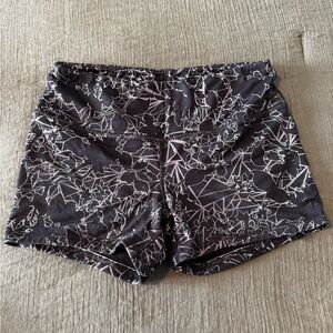 Fleo Black and White Patterned Athletic Shorts